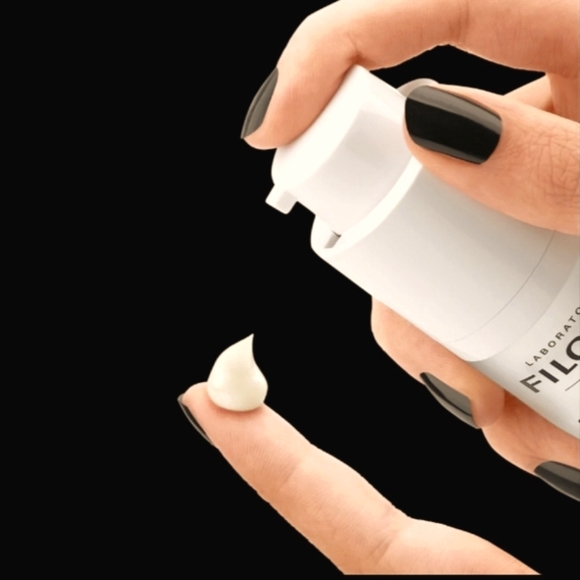 Filgora Laboratories Youth Performance 3in1 OPTIM-EYES Intense Revitalize Cream - Picture 4 of 11